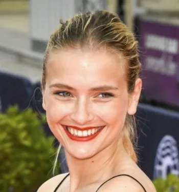 Camille Razat