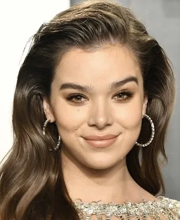 Hailee Steinfeld