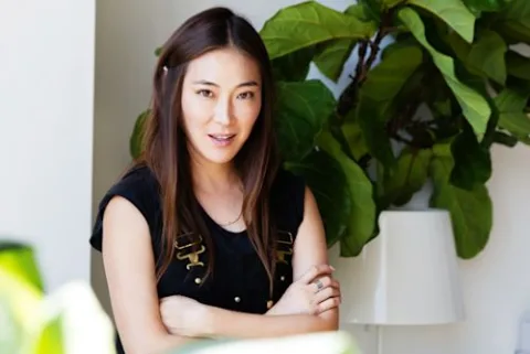 Jayne Min