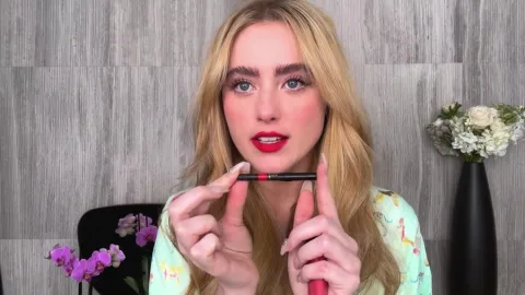 Kathryn Newton