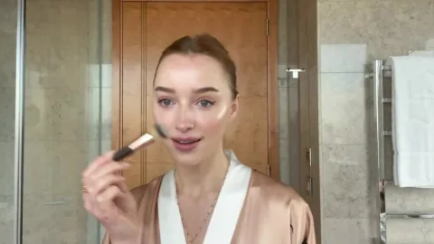 Phoebe Dynevor