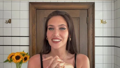 Sienna Spiro
