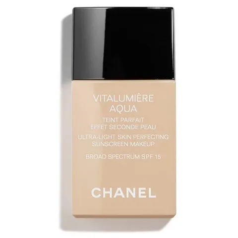 Chanel Vitalumiere Aqua Ultra-Light Skin Perfecting Sunscreen Makeup