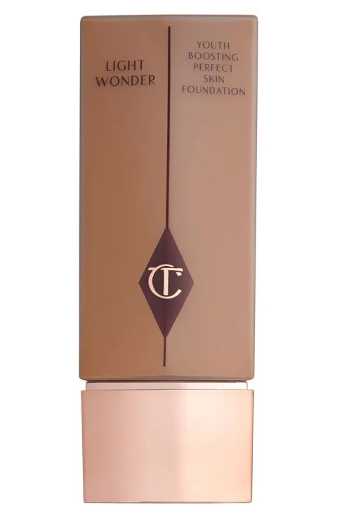 Charlotte Tilbury Light Wonder Foundation