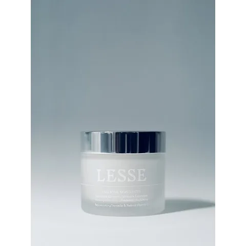 LESSE Essential Moisturizer