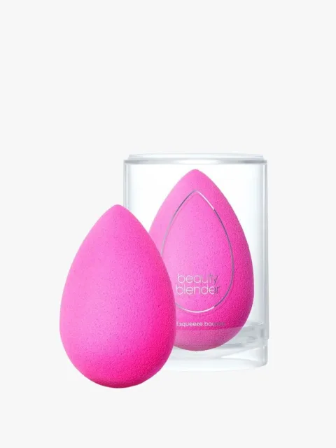 Beautyblender makeup sponge