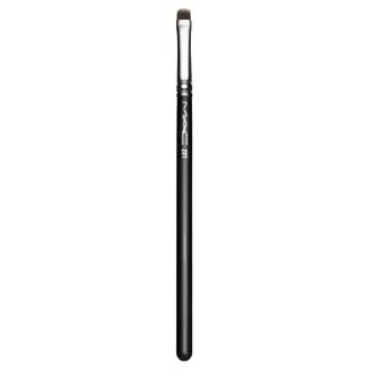 MAC Cosmetics 231 Shader Brush