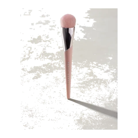 Fenty Beauty Full-Bodied Foundation Brush 110