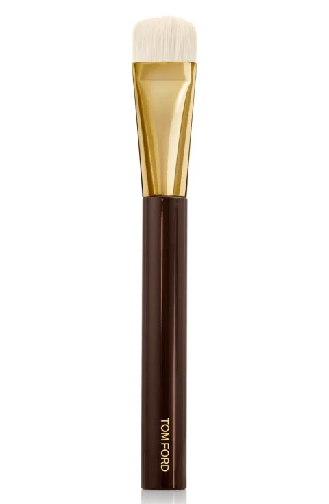 Tom Ford Shade and Illuminate Brush #04